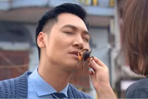 Phương Oanh ám ảnh cảnh Mạnh Trường bị cua quắp môi