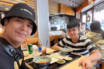 Con trai diễn viên Hùng Thuận nay đã 13 tuổi, cao lớn phổng phao