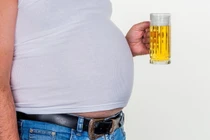 Video: Nguyên nhân khiến nam giới có "bụng bia"