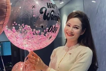 Hình ảnh khác lạ của MC Thu Hương khi không lên sóng