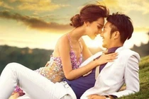 Cô vợ trẻ và sự thật phũ phàng trong phòng ngủ với ông hàng xóm cô đơn