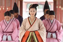 Hoàng đế Trung Hoa và chế độ "bốc thăm chọn thị tẩm"