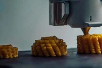 Làm ra thức ăn bằng... máy in 3D