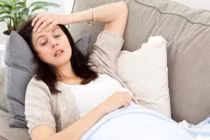 Vợ bầu 7 tháng vẫn phải phục vụ em chồng lên mạng than thở