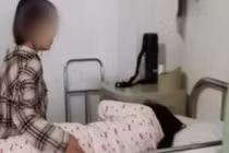 Bác sĩ quan hệ tình dục với bênh nhân nữ bị tâm thần