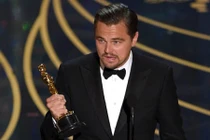 Uẩn khúc vụ rửa tiền khiến Leonardo DiCaprio trả tượng vàng Oscar