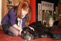 Xăm hình ở ngực, cô gái khóc mếu nhận cái kết không thể đắng hơn