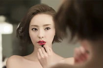 Tôi có nên còng lưng làm việc trả nợ 'tình phí' cho vợ trẻ?