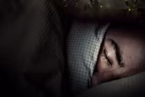 Người đàn ông ngủ mơ có người bắt mình trả nợ và câu chuyện sau đó