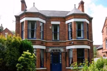 Video: Những biệt thự giá chỉ 1 euro nhưng chẳng ai muốn mua