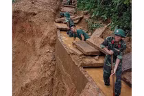 Dự báo thời tiết: Vì sao miền Bắc có mưa 20 ngày liên tiếp?