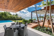 Khám phá biệt thự 20 triệu USD của tỷ phú Mỹ