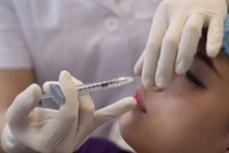 Tiêm chất làm đẹp ở cơ sở không phép bị hoại tử da