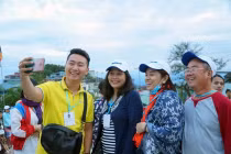 Du lịch không chờ "giải cứu", cần chinh phục khách Việt