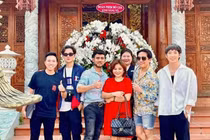 Đến nhà thờ tổ của Hoài Linh, Trấn Thành khiến cư dân mạng cười bò