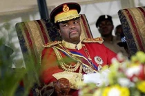 Ông vua 15 vợ vẫn tiếp tục tuyển thêm ái thê