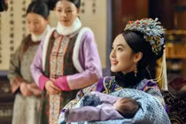 Vì sao phi tần thời Trung Quốc cổ đại không được đích thân nuôi con?