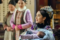 Vì sao phi tần thời Trung Quốc cổ đại không được đích thân nuôi con?