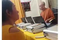 Sự thật "thần y" ở Vĩnh Long trị bệnh với "dàn máy thần kỳ"