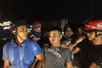 Cho xem ảnh nóng, thiếu phụ bị trai lạ tống tiền