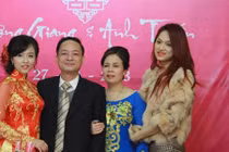 Chân dung chị gái của tân Hoa hậu Chuyển giới Hương Giang