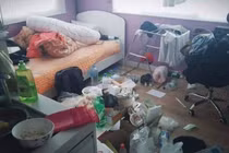 Hết hồn khi thấy phòng ngủ như bãi rác của sinh viên Hàn