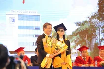 Nữ sinh xuất sắc trở thành thủ khoa ĐH Xây dựng Hà Nội