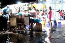 Bán hàng rong: Xe hủ tiếu có thể lãi hơn 40 triệu đồng/tháng