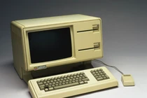 Lý do máy tính ngày xưa thường có màu ngả vàng