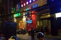 Xuất hiện clip livestream cảnh sử dụng ma túy trong quán karaoke của Phúc XO