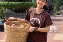 Cuộc sống giản dị của Angela Phương Trinh sau khi rời showbiz