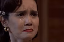 Bị chồng nổi khùng chỉ vì quên gửi tiền phụng dưỡng hàng tháng cho mẹ anh