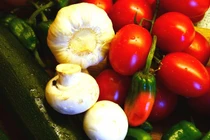 Sử dụng 8 loại thực phẩm này cần lưu ý để tránh bị dị ứng theo mùa