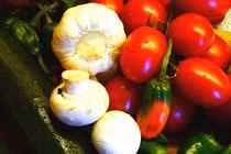 Sử dụng 8 loại thực phẩm này cần lưu ý để tránh bị dị ứng theo mùa