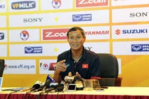 HLV Mai Đức Chung bị VFF "nắn gân": Ghế nóng không dễ ngồi!
