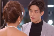 Gặp vợ cũ mất ví tiền ở siêu thị, gã chồng phản bội năm nào hả hê