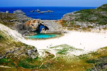 8 hòn đảo kỳ lạ của Nhật Bản