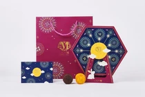 Bất chấp Covid-19, bánh trung thu siêu đắt vẫn cháy hàng