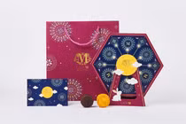 Bất chấp Covid-19, bánh trung thu siêu đắt vẫn cháy hàng