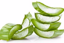 7 nguyên liệu nhà bếp giúp răng trắng, bóng không cần kem đánh răng