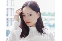 Lan Phương bật khóc, thẳng thắn đáp trả việc "ăn cơm trước kẻng"