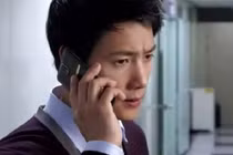 Vợ tặng bố mẹ chồng toàn đồ tốt, biên lai trong tủ khiến tôi giận tím người