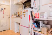 Căn hộ 10m2 xinh lung linh của cô gái trẻ khiến ai cũng muốn đến ở