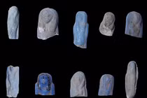 Khai quật đống rác, phát hiện hàng trăm báu vật Ai Cập 3.500 năm