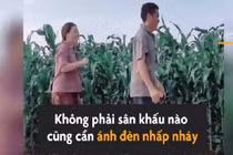 Video: Cười không dứt với điệu nhảy chăn bò của cặp vợ chồng nông dân