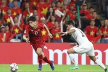 Quà sinh nhật đầy ắp tiếng cười trong tuổi thơ của Công Phượng