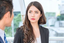 Tôi đang ở công ty thì nhận được cuộc điện thoại “động trời” từ chồng