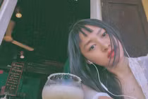 Chân dung chị gái "nhà người ta" của á hậu Tường San