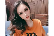 Hoa hậu Hương Giang lộ thân hình "gầy trơ xương" khiến fan xót xa