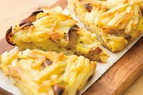 Video: 'Nâng cấp' món bánh khoai bình dân thành phiên bản sang chảnh